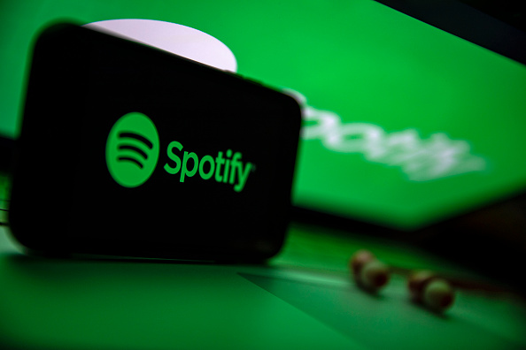 Spotify’s New “Mix” Puts the DJ in Your Pocket